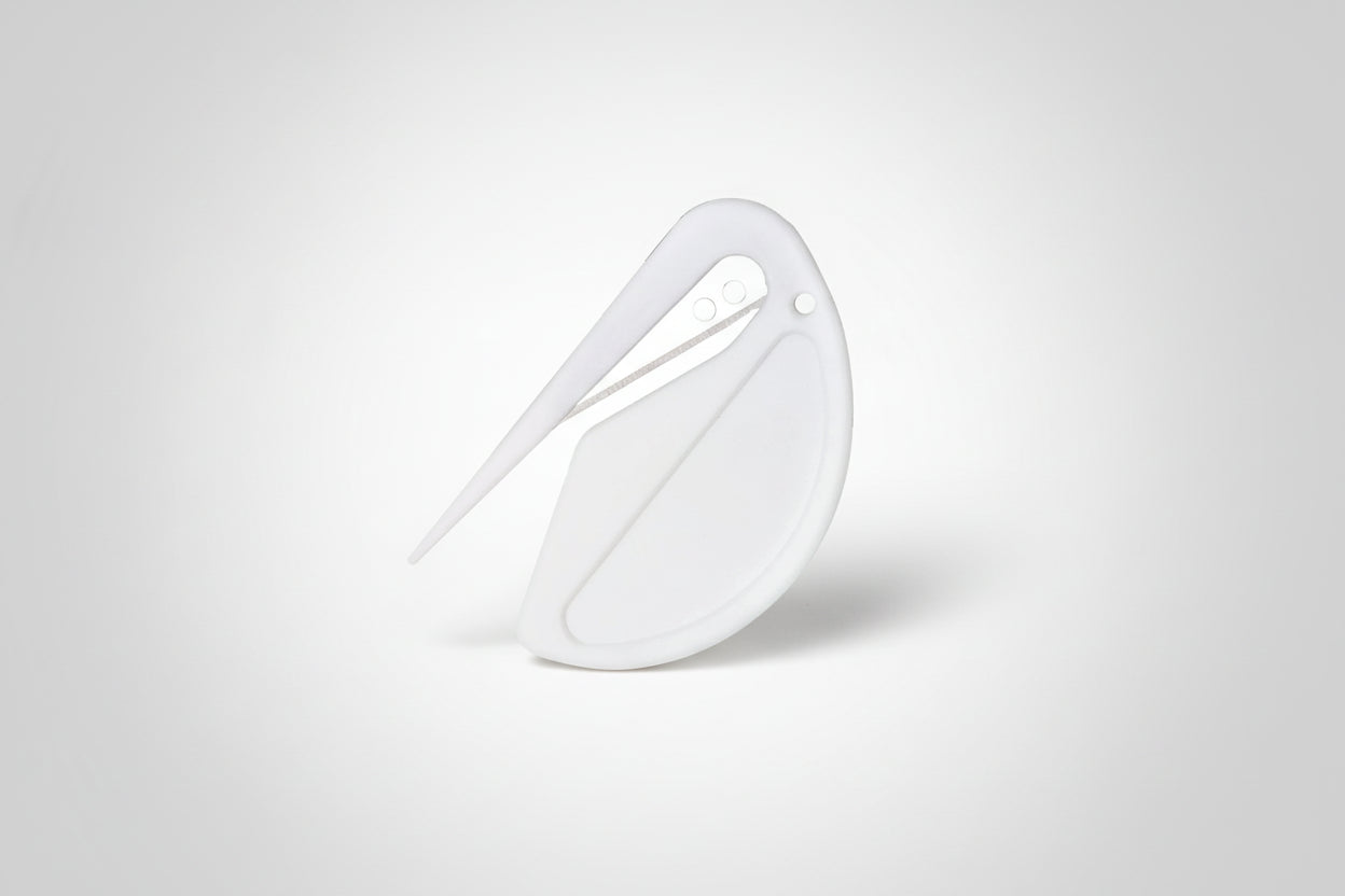 Peigne Démêlant Anti-Nœuds – Lame Sécurisée en Acier Inoxydable